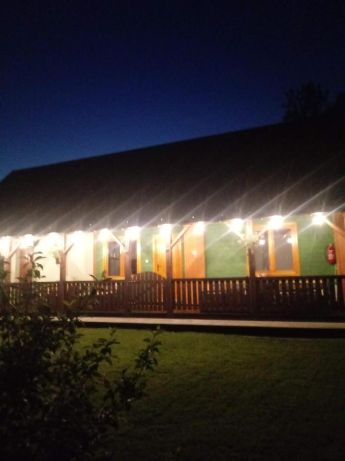 Ferienwohnung Pod Modrzewiami Milówka Exterior foto